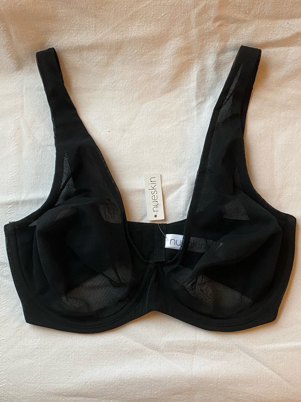 NWT Nueskin Mesh Triangle Bra in Jet Black - size 34 DDD